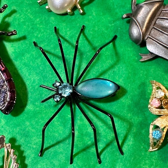 LOT of 6 I - nsect Bug Brooches / Pins - Picture 6 of 9